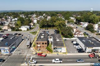 26-07 Broadway, Fair Lawn, NJ 07410