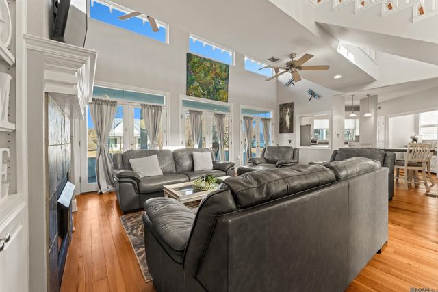 17097 Peace Point Dr, Springfield, LA 70462