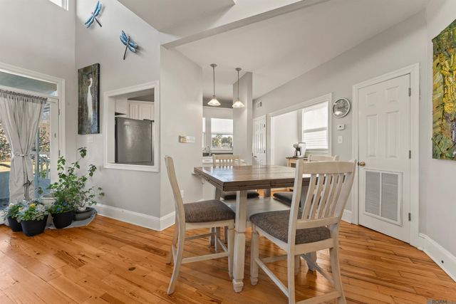 17097 Peace Point Dr, Springfield, LA 70462