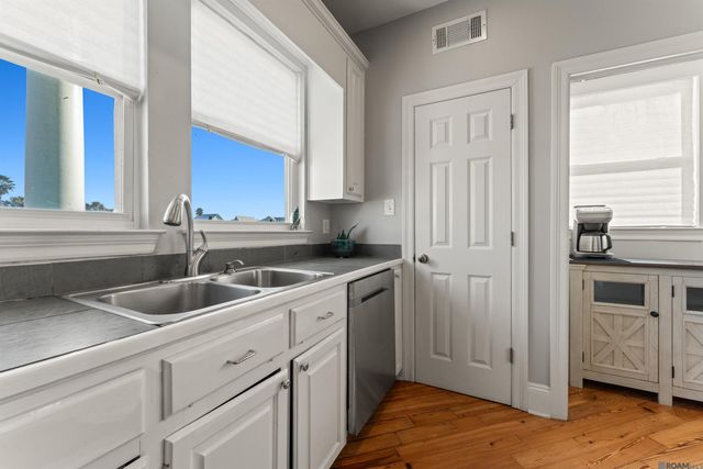 17097 Peace Point Dr, Springfield, LA 70462