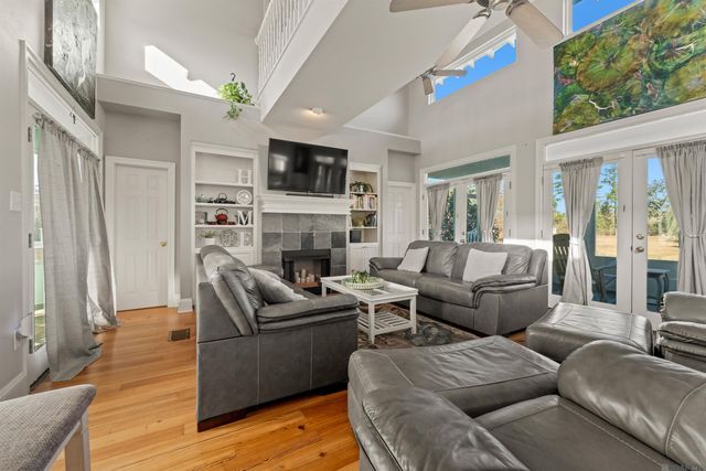 17097 Peace Point Dr, Springfield, LA 70462