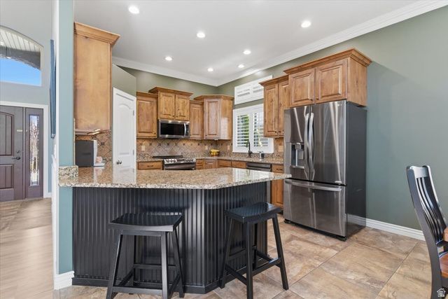 1162 S SPYGLASS HILL RD, Syracuse, UT 84075
