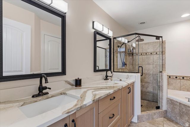 1162 S SPYGLASS HILL RD, Syracuse, UT 84075