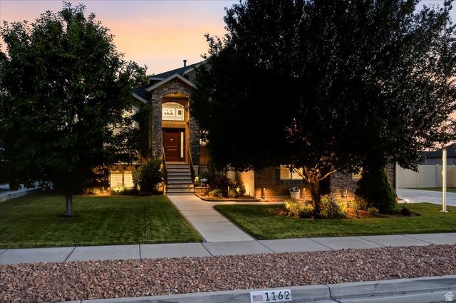 1162 S SPYGLASS HILL RD, Syracuse, UT 84075