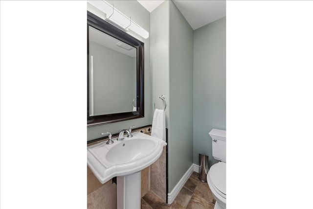 1162 S SPYGLASS HILL RD, Syracuse, UT 84075