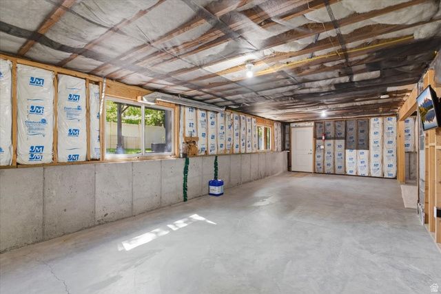 1162 S SPYGLASS HILL RD, Syracuse, UT 84075