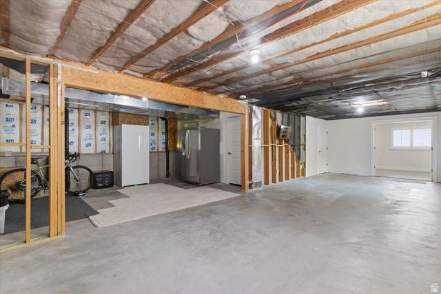 1162 S SPYGLASS HILL RD, Syracuse, UT 84075