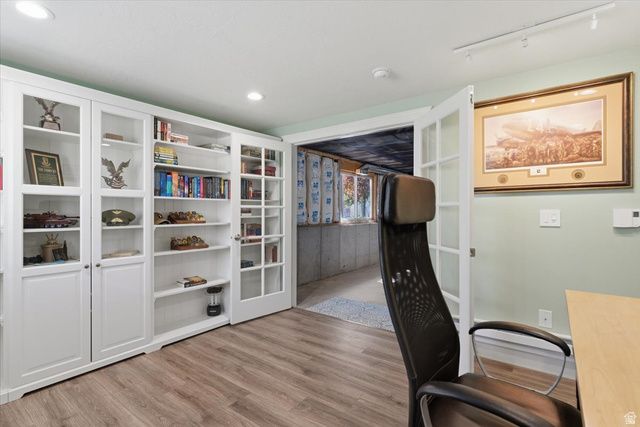 1162 S SPYGLASS HILL RD, Syracuse, UT 84075