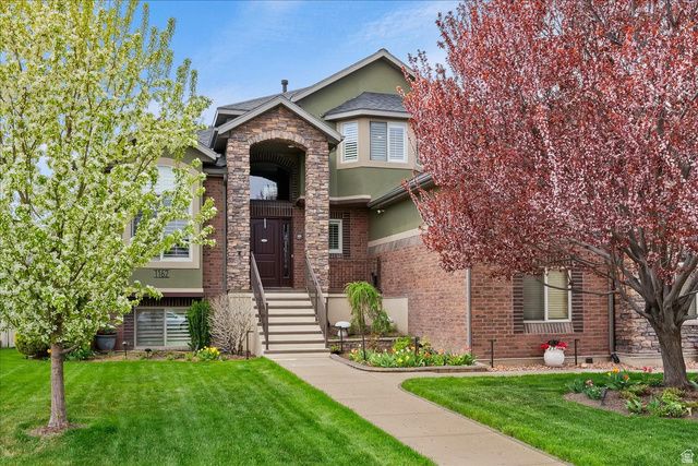 1162 S SPYGLASS HILL RD, Syracuse, UT 84075