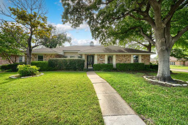 6105 Bronze Leaf Drive, Plano, TX 75023