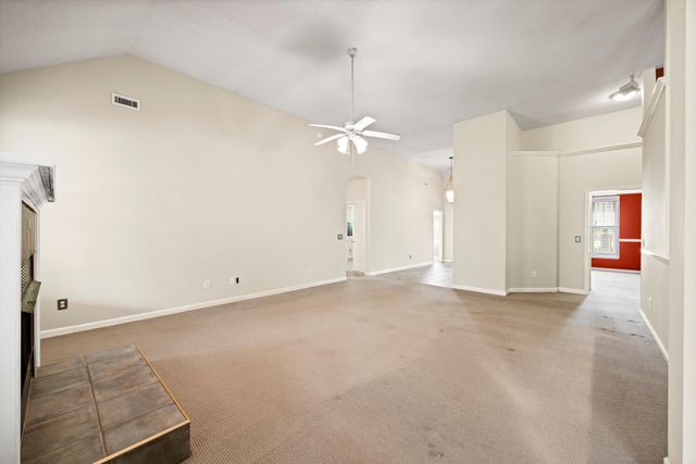 1621 Gunston Hall Road, Hixson, TN 37343