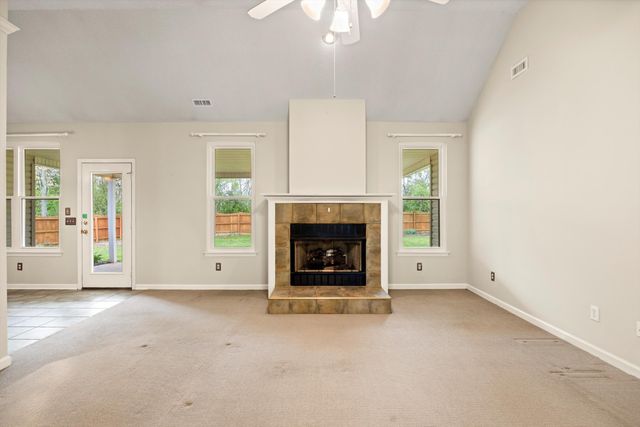 1621 Gunston Hall Road, Hixson, TN 37343