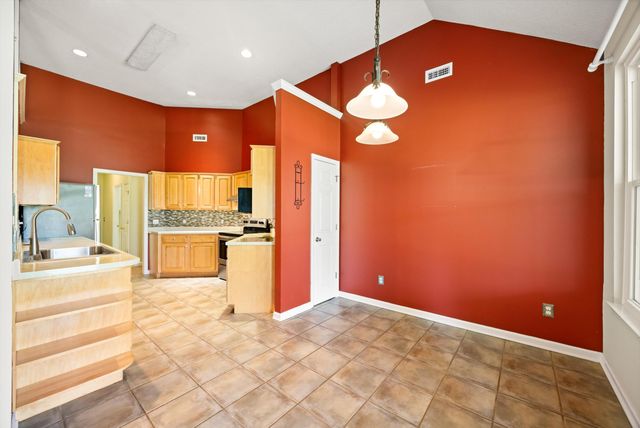 1621 Gunston Hall Road, Hixson, TN 37343