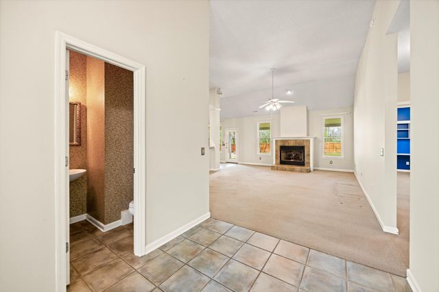 1621 Gunston Hall Road, Hixson, TN 37343