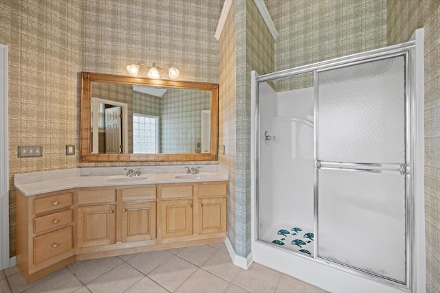 1621 Gunston Hall Road, Hixson, TN 37343