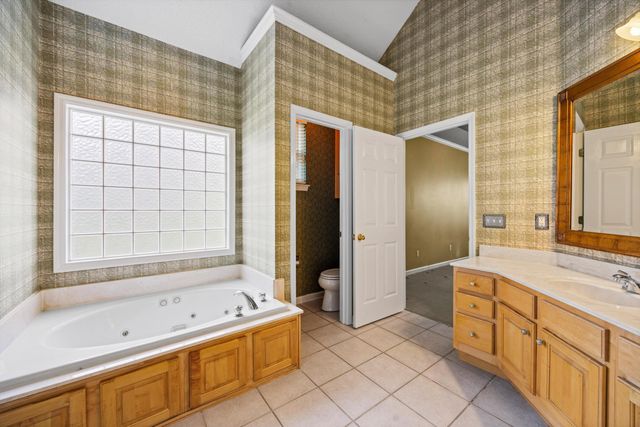 1621 Gunston Hall Road, Hixson, TN 37343