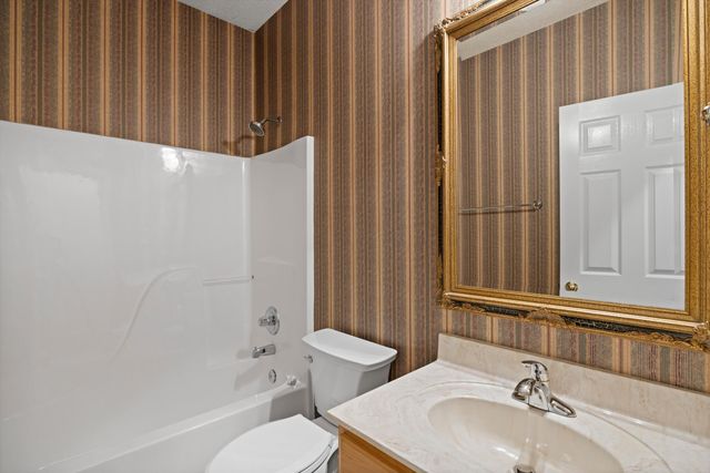 1621 Gunston Hall Road, Hixson, TN 37343