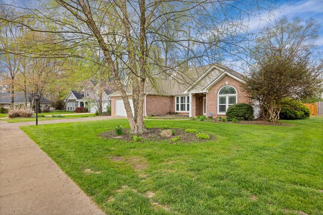 1621 Gunston Hall Road, Hixson, TN 37343