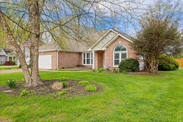 1621 Gunston Hall Road, Hixson, TN 37343