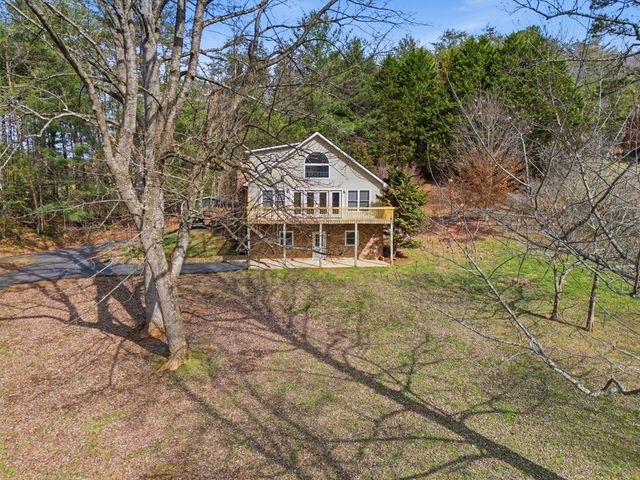 3015 Bear Lane, Hiawassee, GA 30546