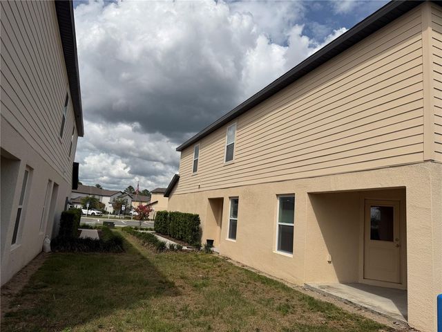 1738 WYNFORD CIRCLE, Tavares, FL 32778