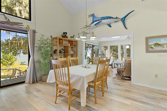 15562 SE 138TH TERRACE, Weirsdale, FL 32195