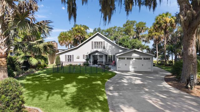15562 SE 138TH TERRACE, Weirsdale, FL 32195