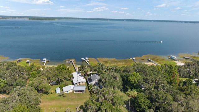 15562 SE 138TH TERRACE, Weirsdale, FL 32195