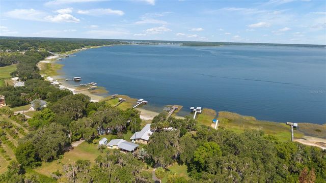 15562 SE 138TH TERRACE, Weirsdale, FL 32195