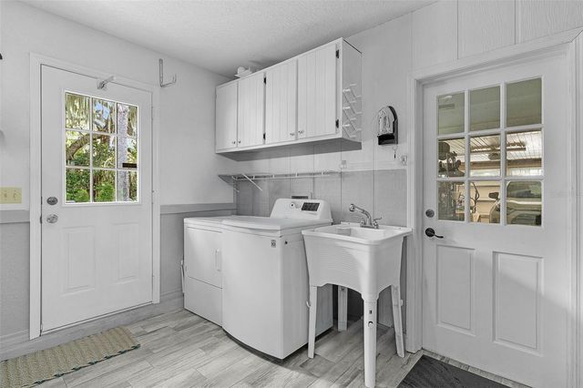 15562 SE 138TH TERRACE, Weirsdale, FL 32195