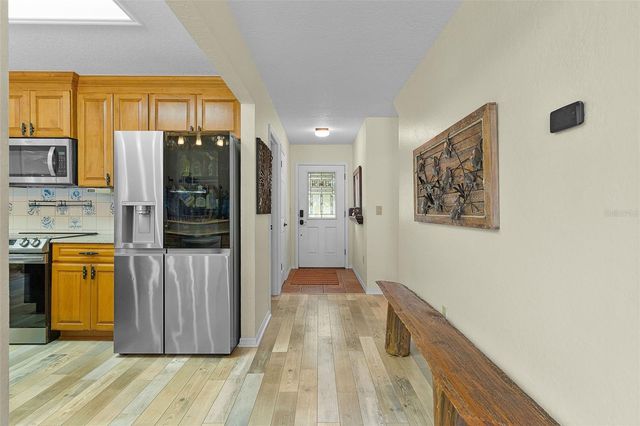 15562 SE 138TH TERRACE, Weirsdale, FL 32195