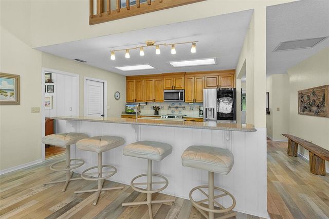 15562 SE 138TH TERRACE, Weirsdale, FL 32195