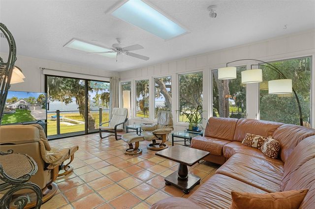 15562 SE 138TH TERRACE, Weirsdale, FL 32195