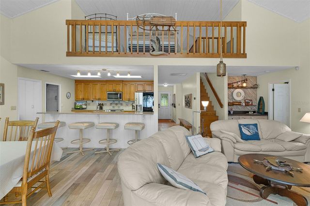 15562 SE 138TH TERRACE, Weirsdale, FL 32195
