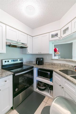 8636 MALLARD RESERVE DRIVE 201, Tampa, FL 33614