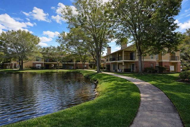8636 MALLARD RESERVE DRIVE 201, Tampa, FL 33614