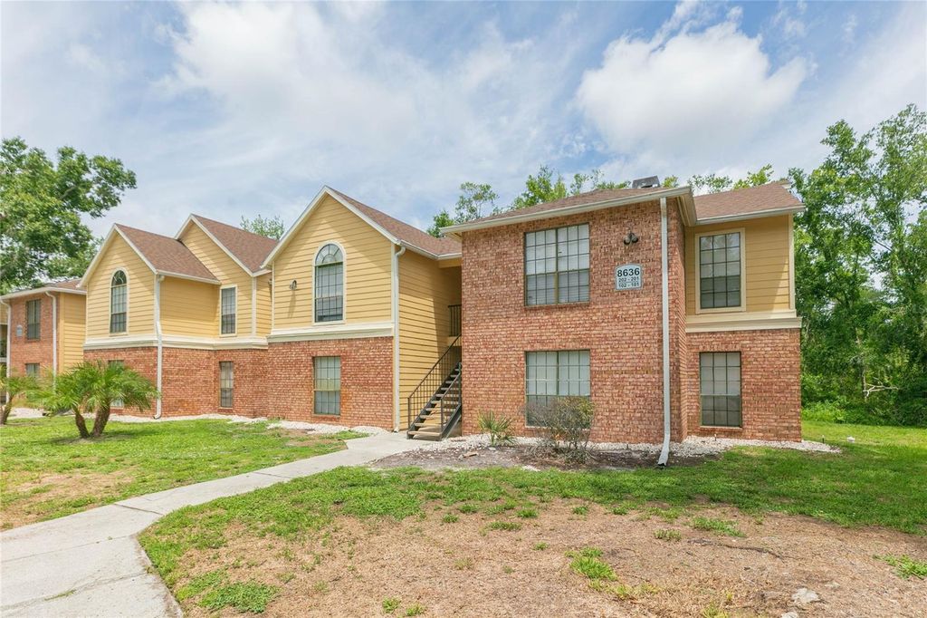 8636 MALLARD RESERVE DRIVE 201, Tampa, FL 33614