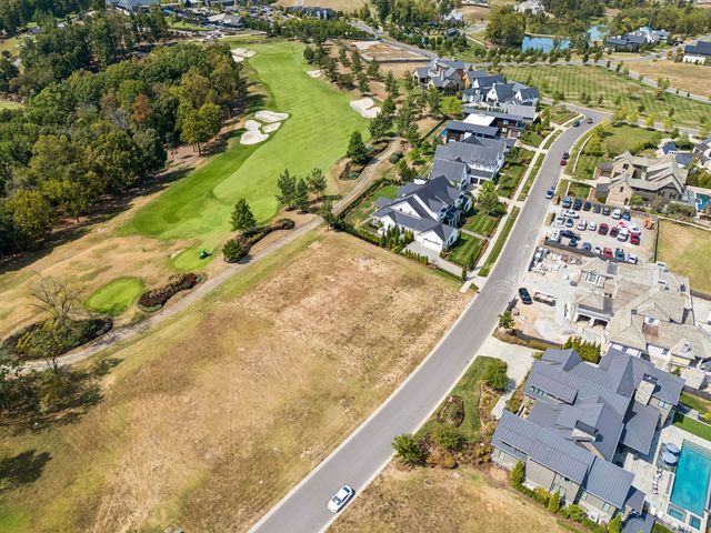 8017 Backwoods Pvt Dr, College Grove, TN 37046