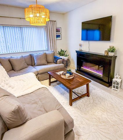 2445 SW 18th Terrace 504, Fort Lauderdale, FL 33315