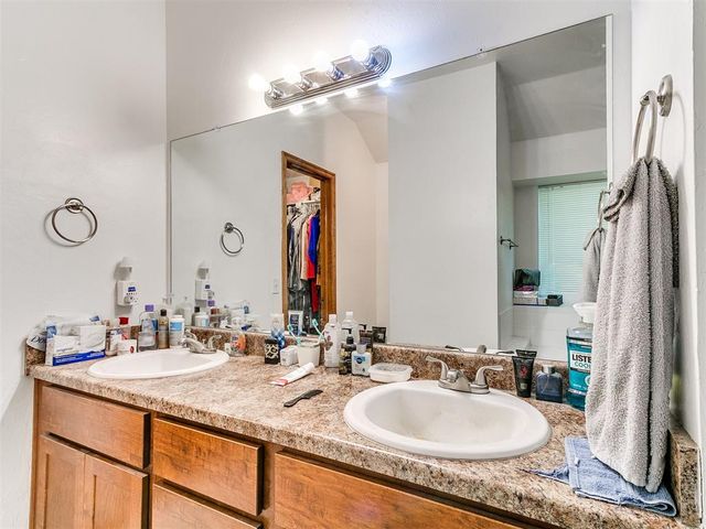 3447 Cobblestone Court, Spencer, OK 73084