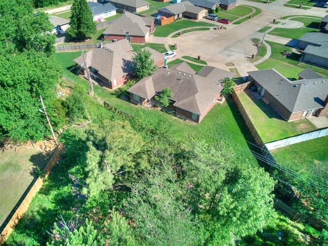 3447 Cobblestone Court, Spencer, OK 73084