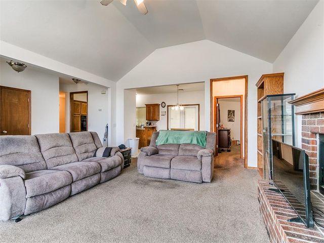 3447 Cobblestone Court, Spencer, OK 73084