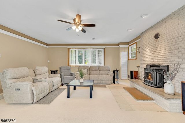 434 Drakestown Rd, Mount Olive Twp., NJ 07853