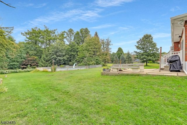 434 Drakestown Rd, Mount Olive Twp., NJ 07853