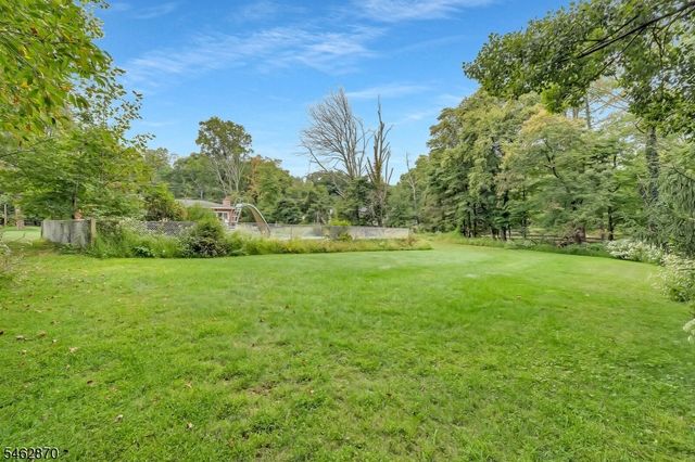 434 Drakestown Rd, Mount Olive Twp., NJ 07853