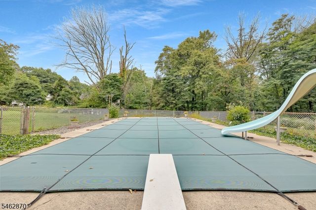 434 Drakestown Rd, Mount Olive Twp., NJ 07853
