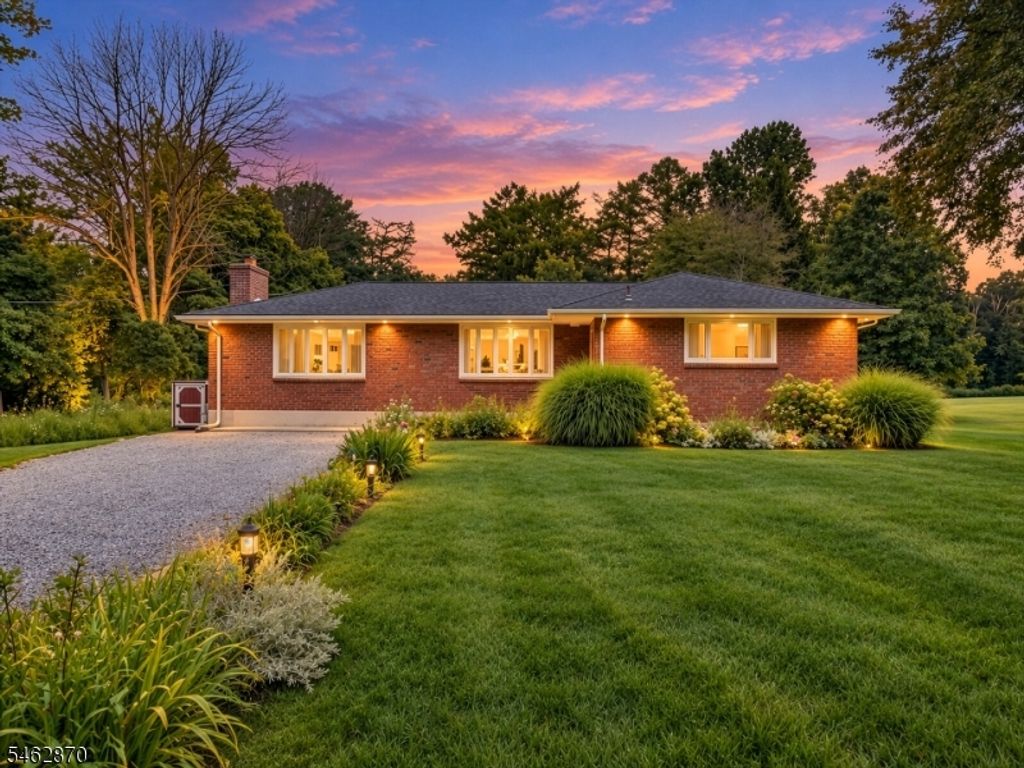 434 Drakestown Rd, Mount Olive Twp., NJ 07853 — exterior