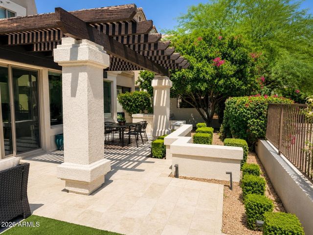 7525 E GAINEY RANCH Road 103, Scottsdale, AZ 85258