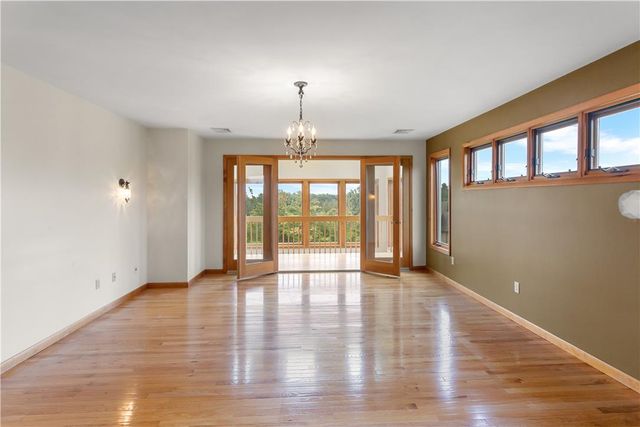 377 Farmhouse Lane, Bushkill Twp, PA 18091