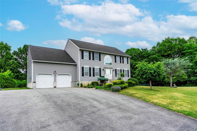 46 Wildflower Ridge, Poughkeepsie, NY 12603